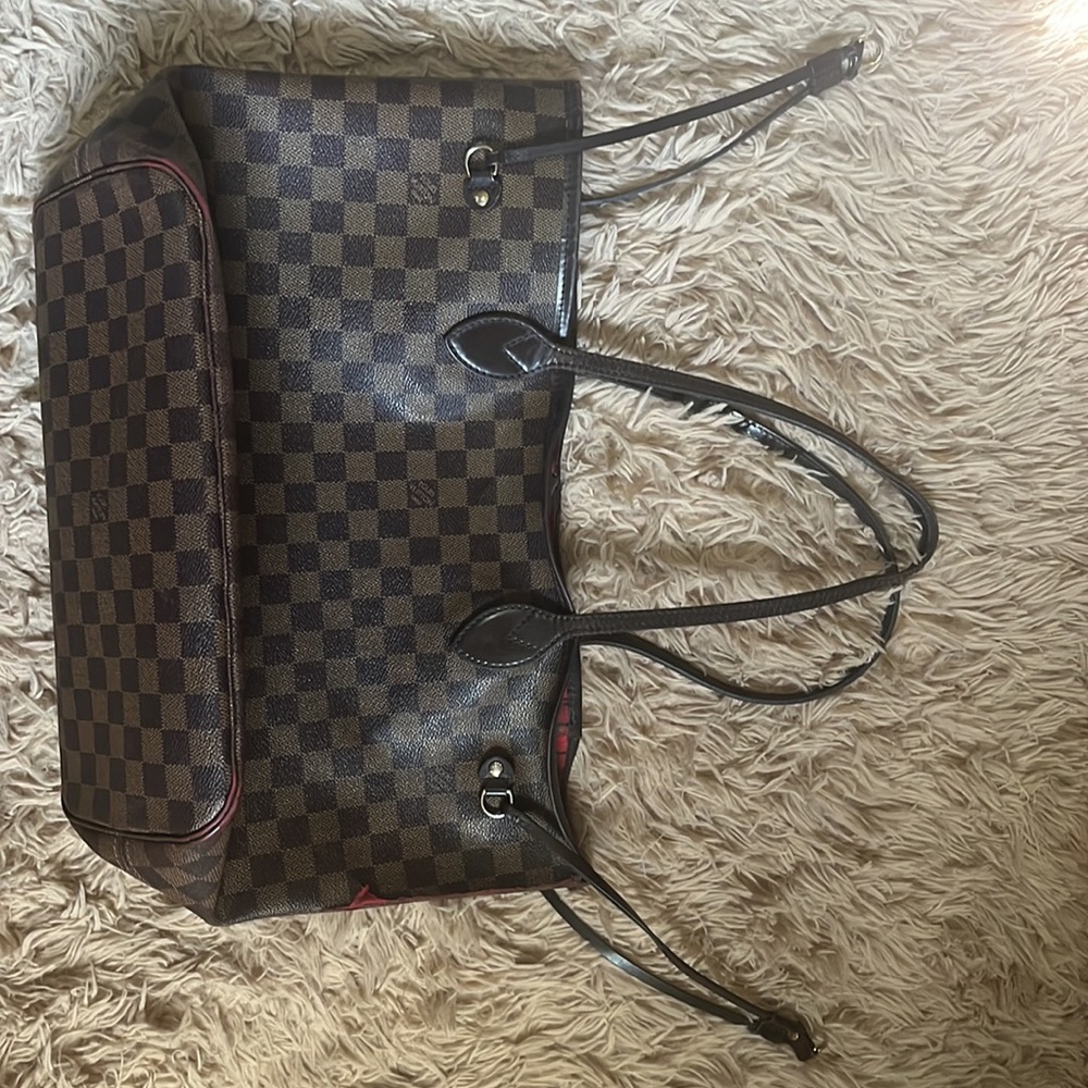 Louis Vuitton Brown Checkered Shoulder Bag - Picture 7 of 13